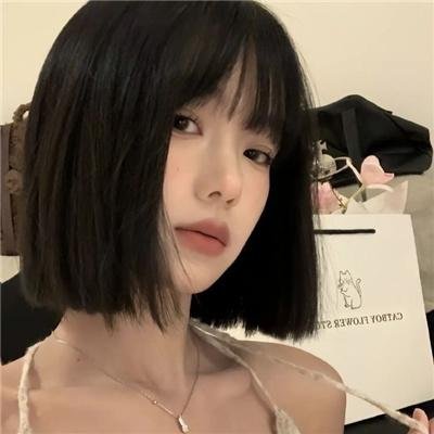 女猫